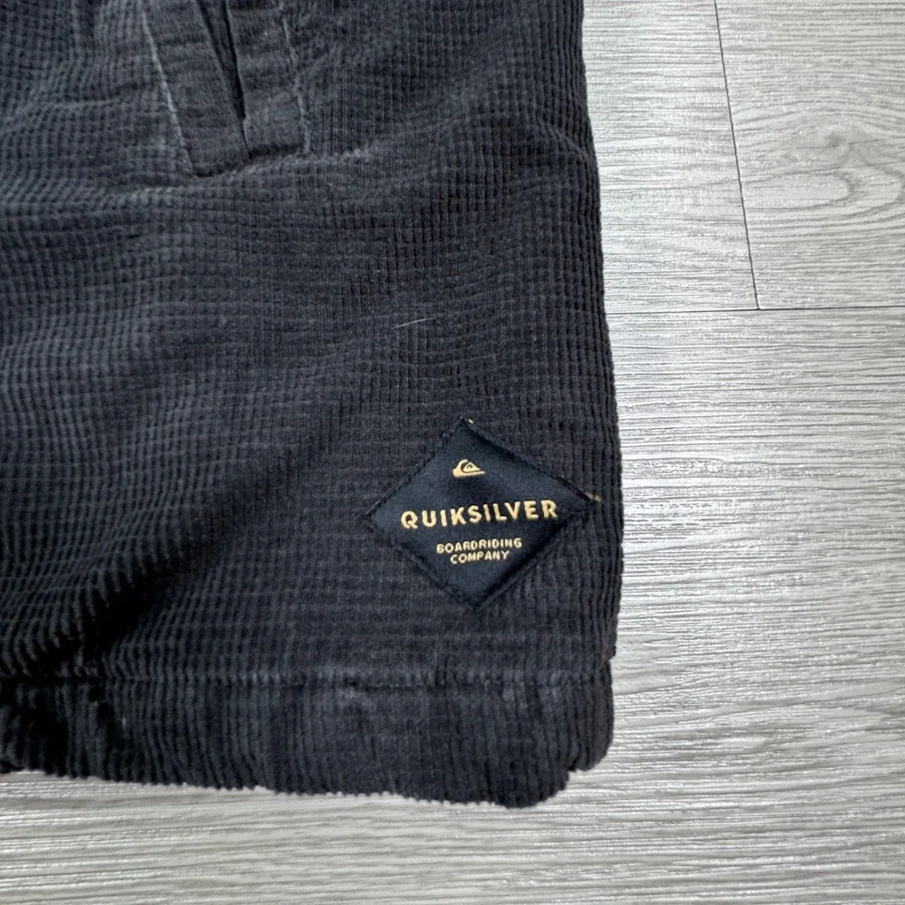 Quiksilver‎ Men's Shirt Jacket Corduroy Lined Black XL Long Sleeve Shacket